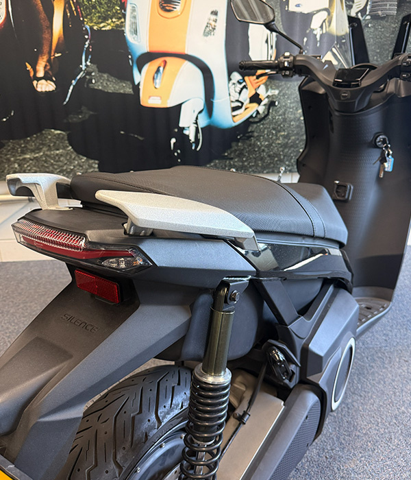 Silence S01 Black 110km/u motorscooter - 2023