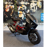 Italjet Dragster Black Red 200cc Euro 5 - Motorscooter