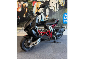 Italjet Dragster Black Red 200cc Euro 5 - Motorscooter