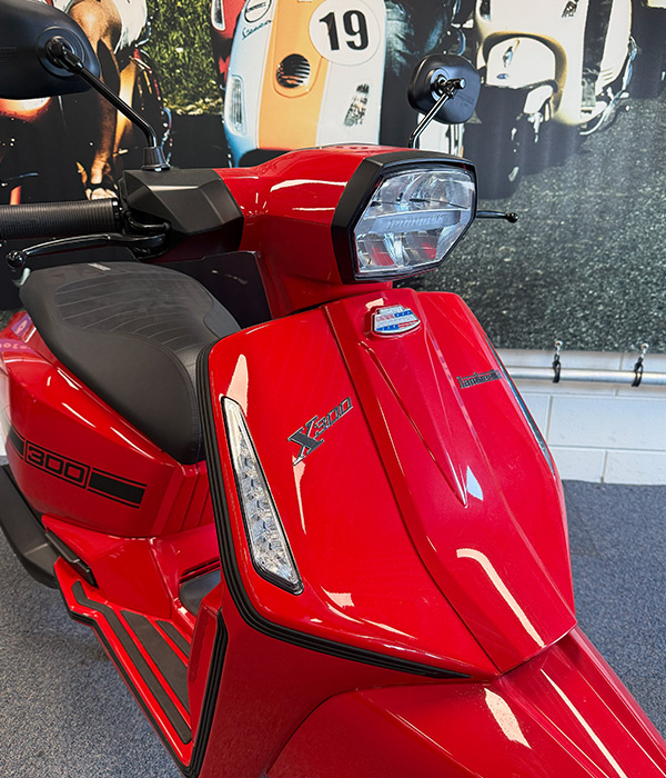 Lambretta X Series X300 SR RED Euro 5 300cc - Motorscooter
