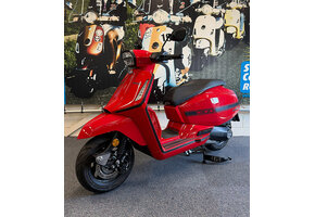 Lambretta X Series X300 SR RED Euro 5 300cc - Motorscooter