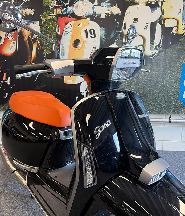 Lambretta G Series G350 Black Euro 5 330cc - Motorscooter