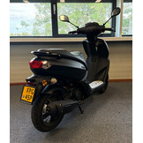 Peugeot Kisbee E5 45km/u Black Edition - 2023