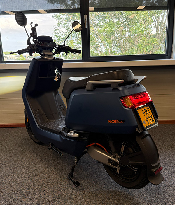 NIU NQi1S Extended Matblauw 45km 60V 35AH 1500W - 2024