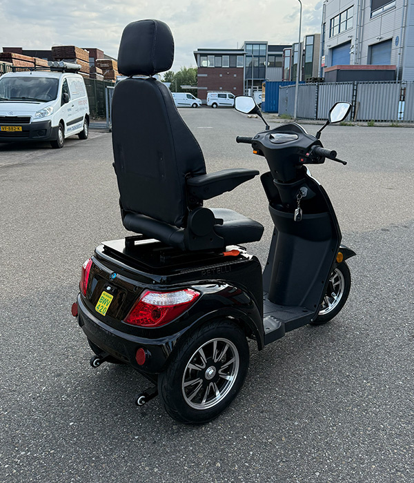 Retelli Liberta TRE 3-wiel scootmobiel Zwart - 2026
