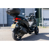 Piaggio MP3 HPE 300 Autorijbewijs Matzwart - 2023
