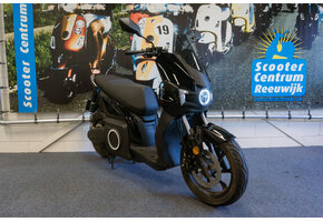 Silence S01 45km/u Zwart - 2025