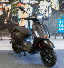 Vespa Vespa Sprint S Elettrica Nero Matt 45km/u - 2024 Vespa Vespa Sprint S Elettrica Nero Matt 45km/u - 2024