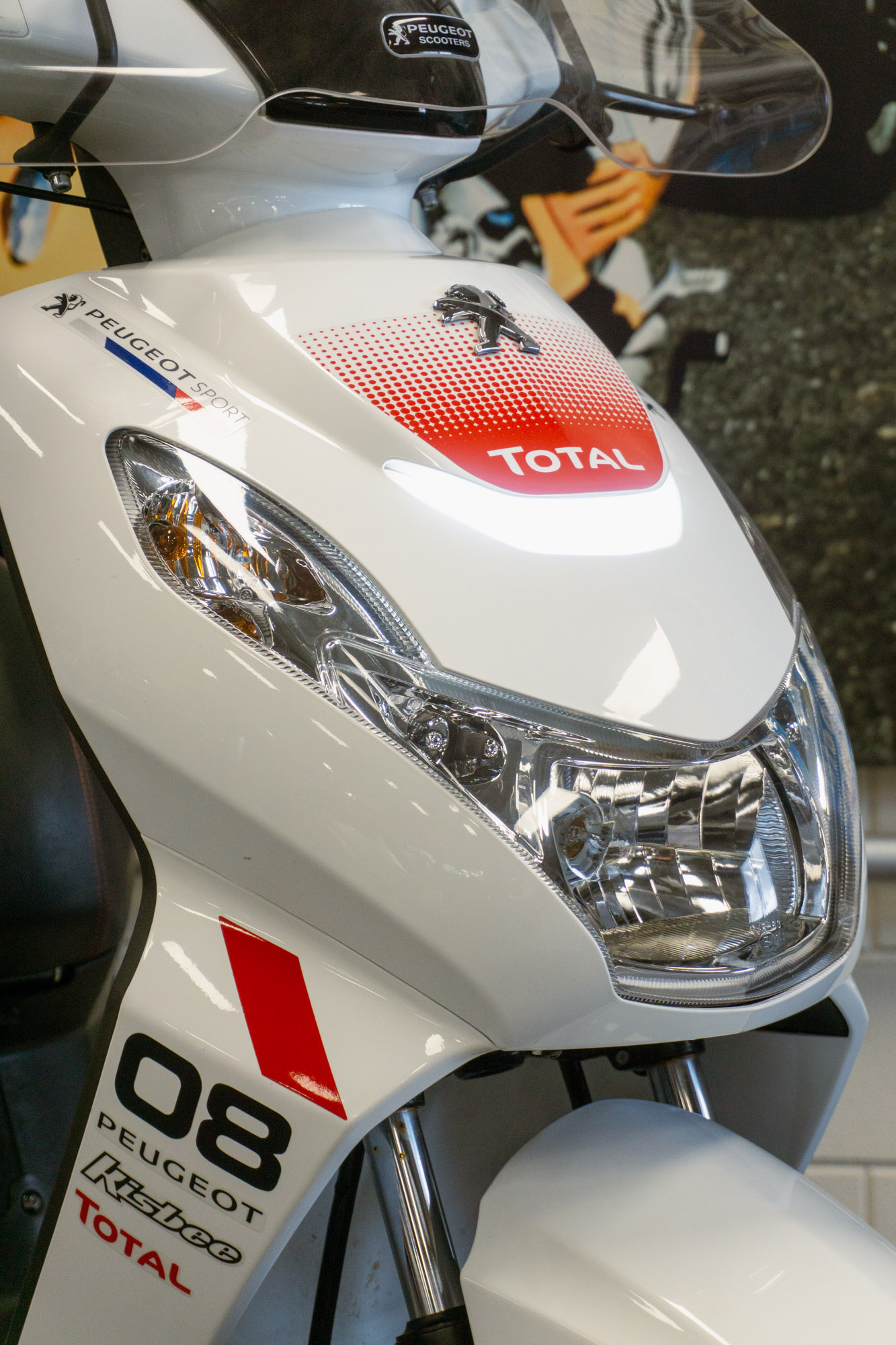 Peugeot Kisbee 4t 25km/u wit - 2021
