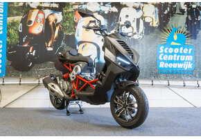 Italjet Dragster Black Red 200cc Euro 5 - Motorscooter