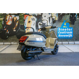 Lambretta X Series X300 SR - Beige - Motorscooter