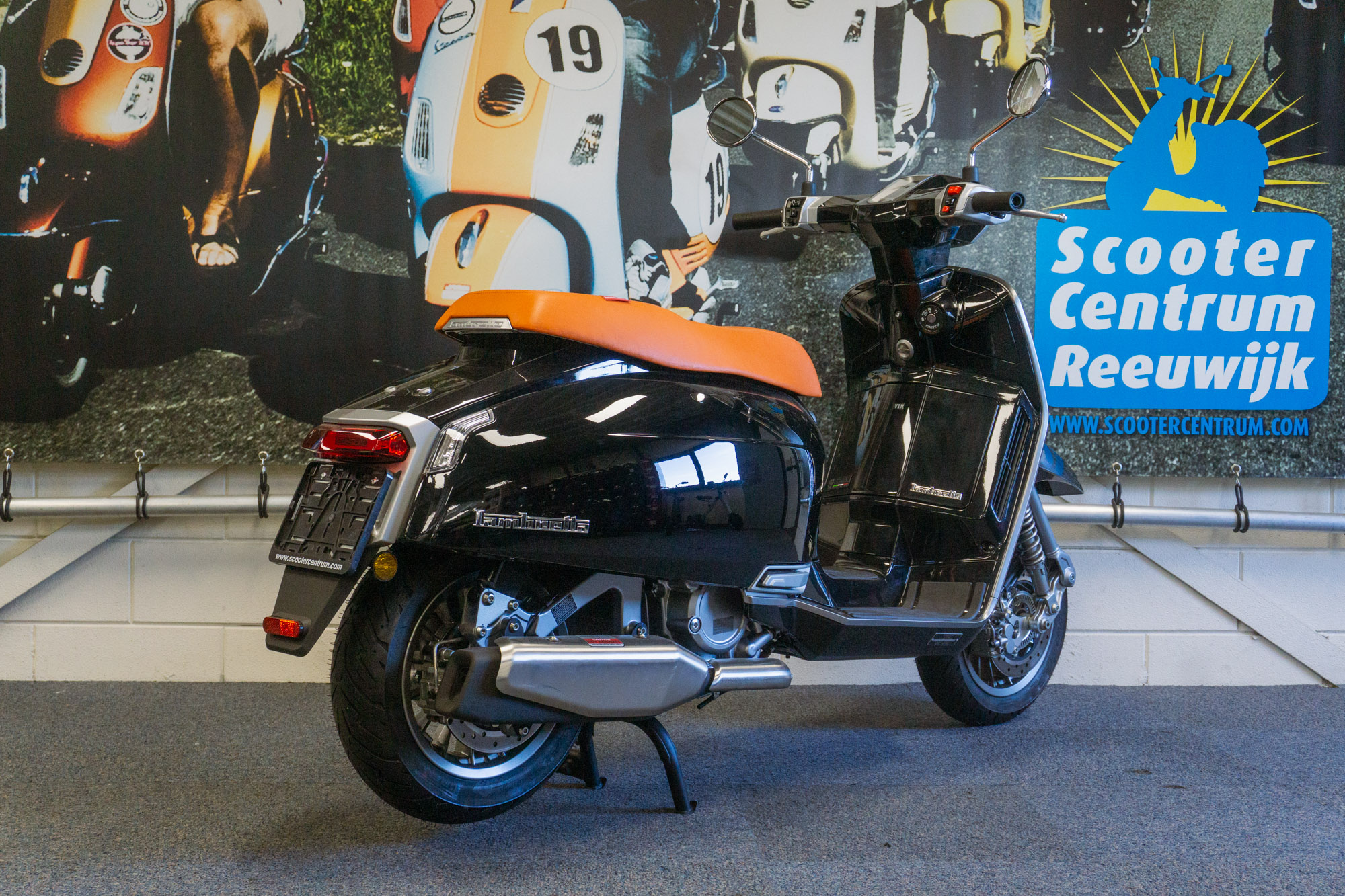 Lambretta G Series G350 Black Euro 5 330cc - Motorscooter