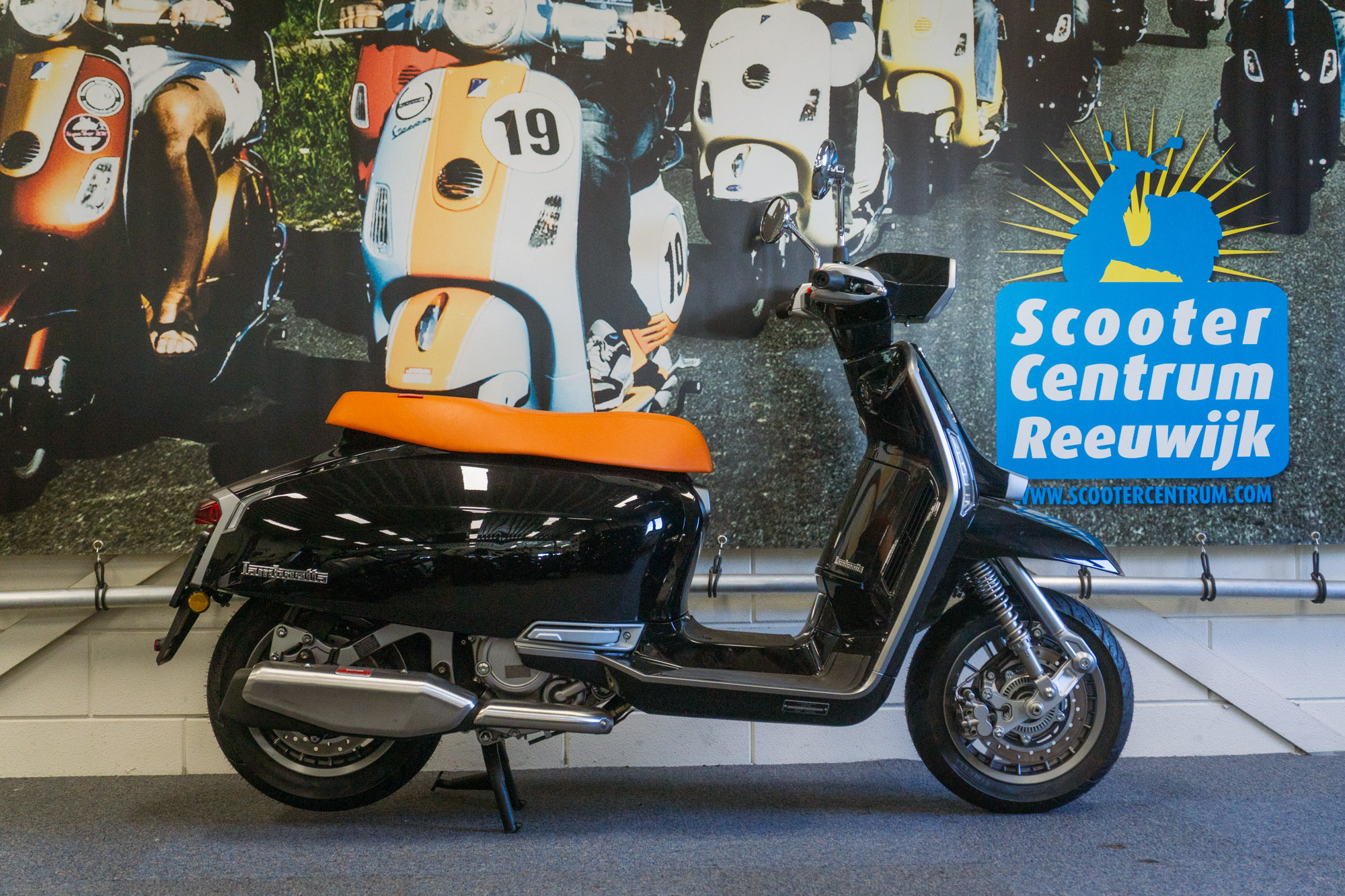 Lambretta G Series G350 Black Euro 5 330cc - Motorscooter