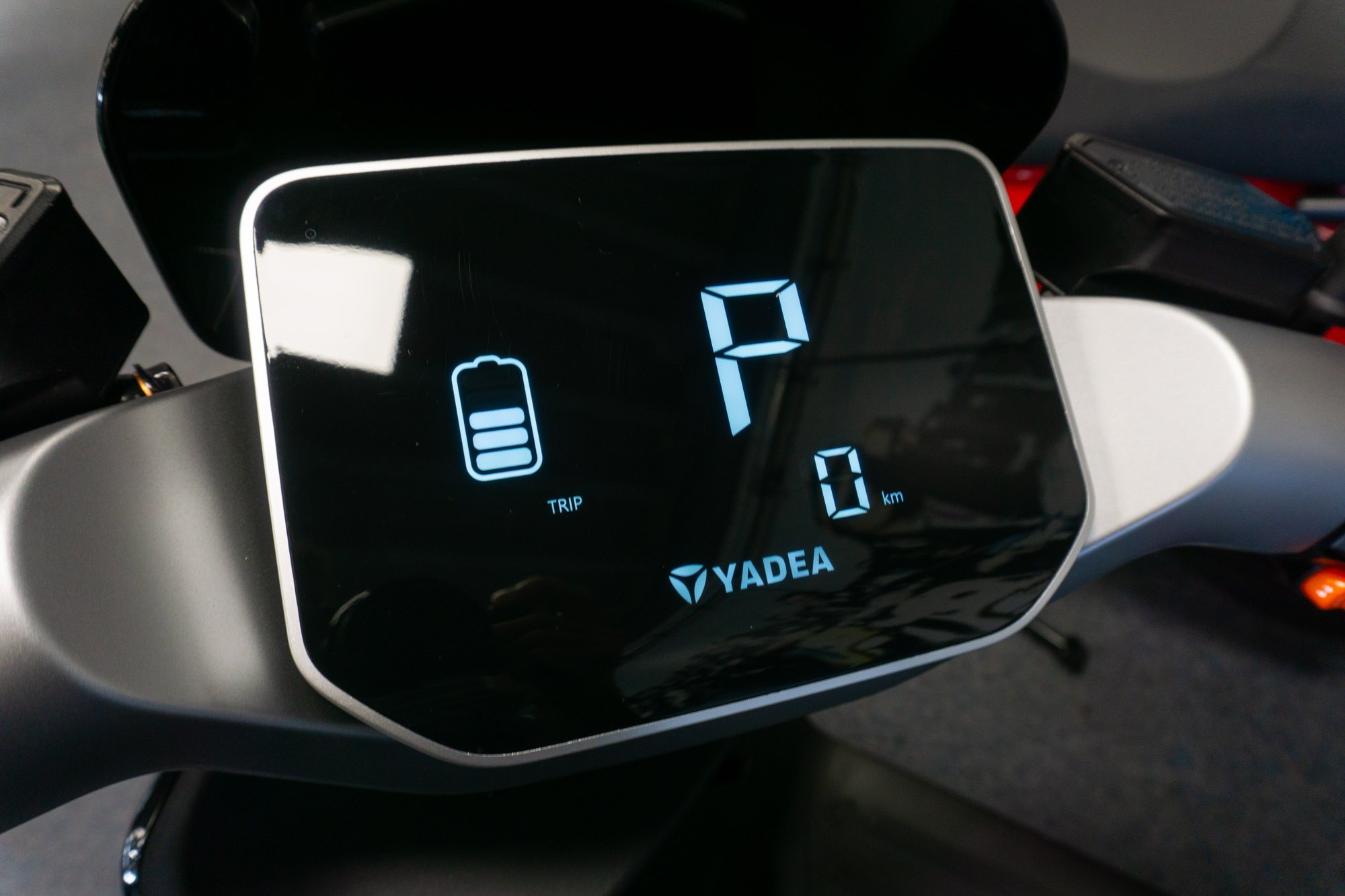Yadea E10 45km/u Zwart - 2026