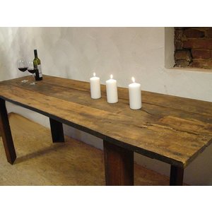 XXL Eßtisch aus antiken Eichenholzbohlen - Luxina Licht