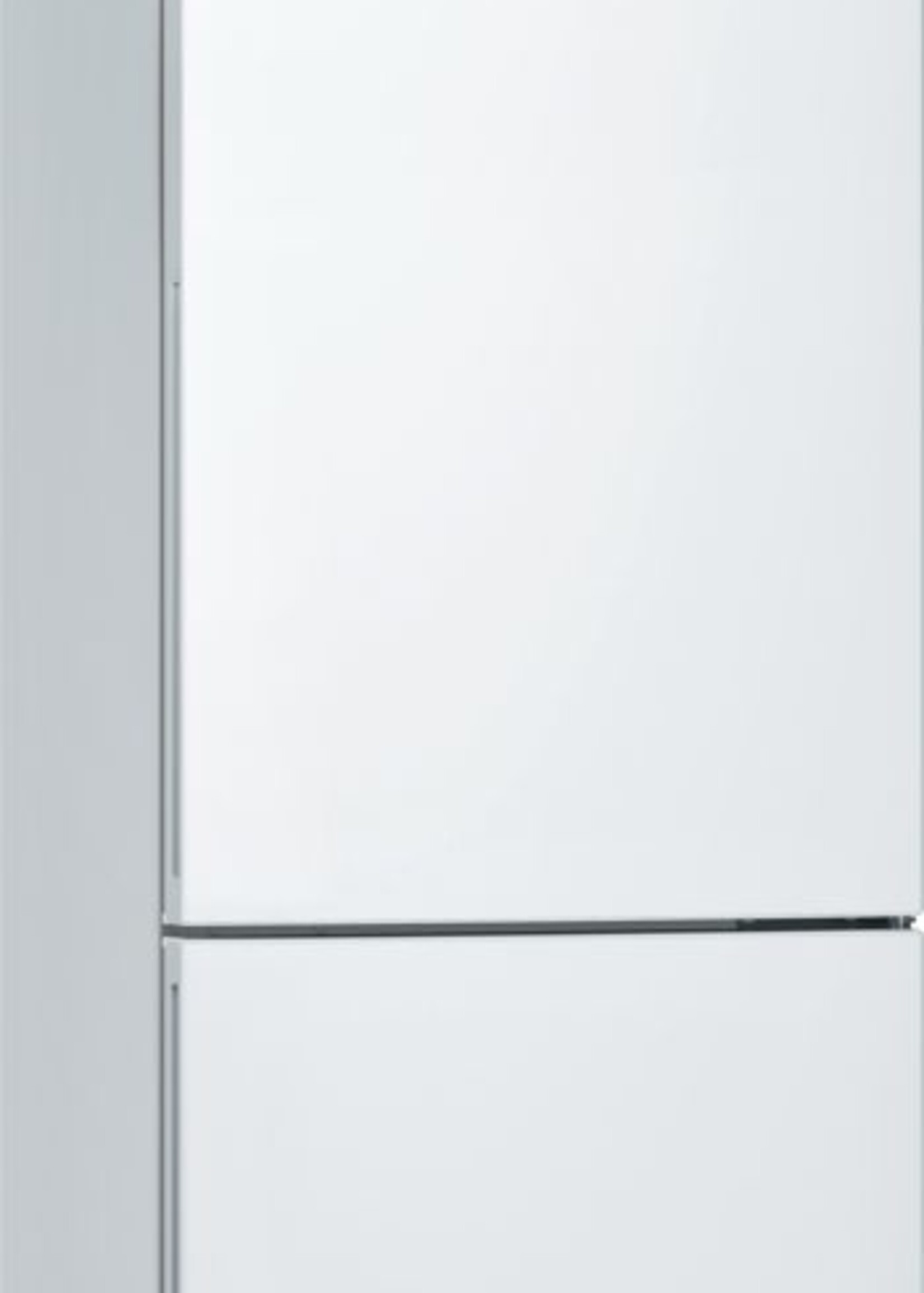 Bosch KGE39AWCA vrijstaande koel/vriescombinatie