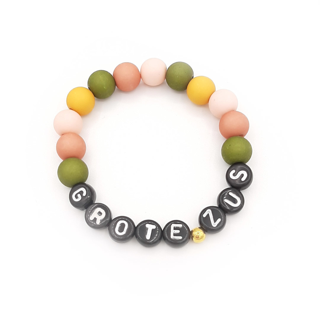 Kralen armband grote zus - Stoer - setje met naam