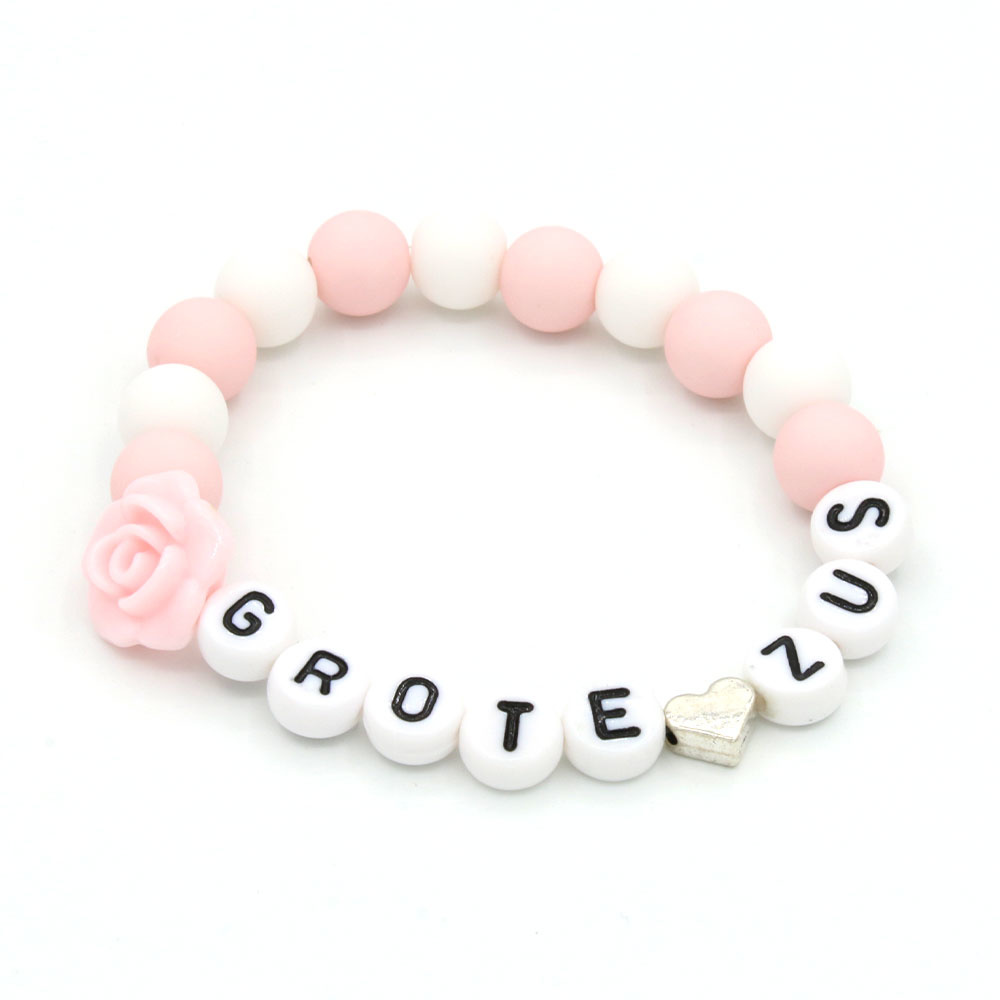 Kralenarmband grote zus - Zoet