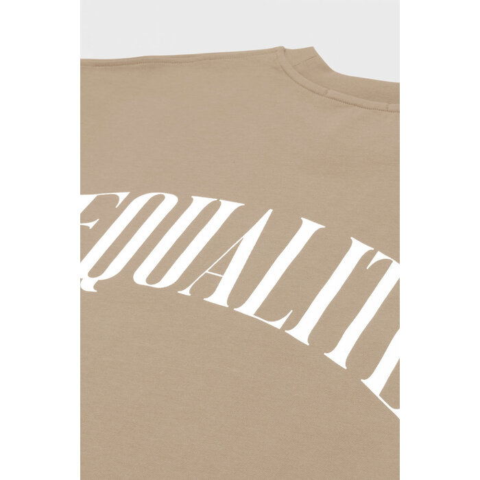 EQUALITÉ OLIVER OVERSIZED TEE - TAUPE & WHITE
