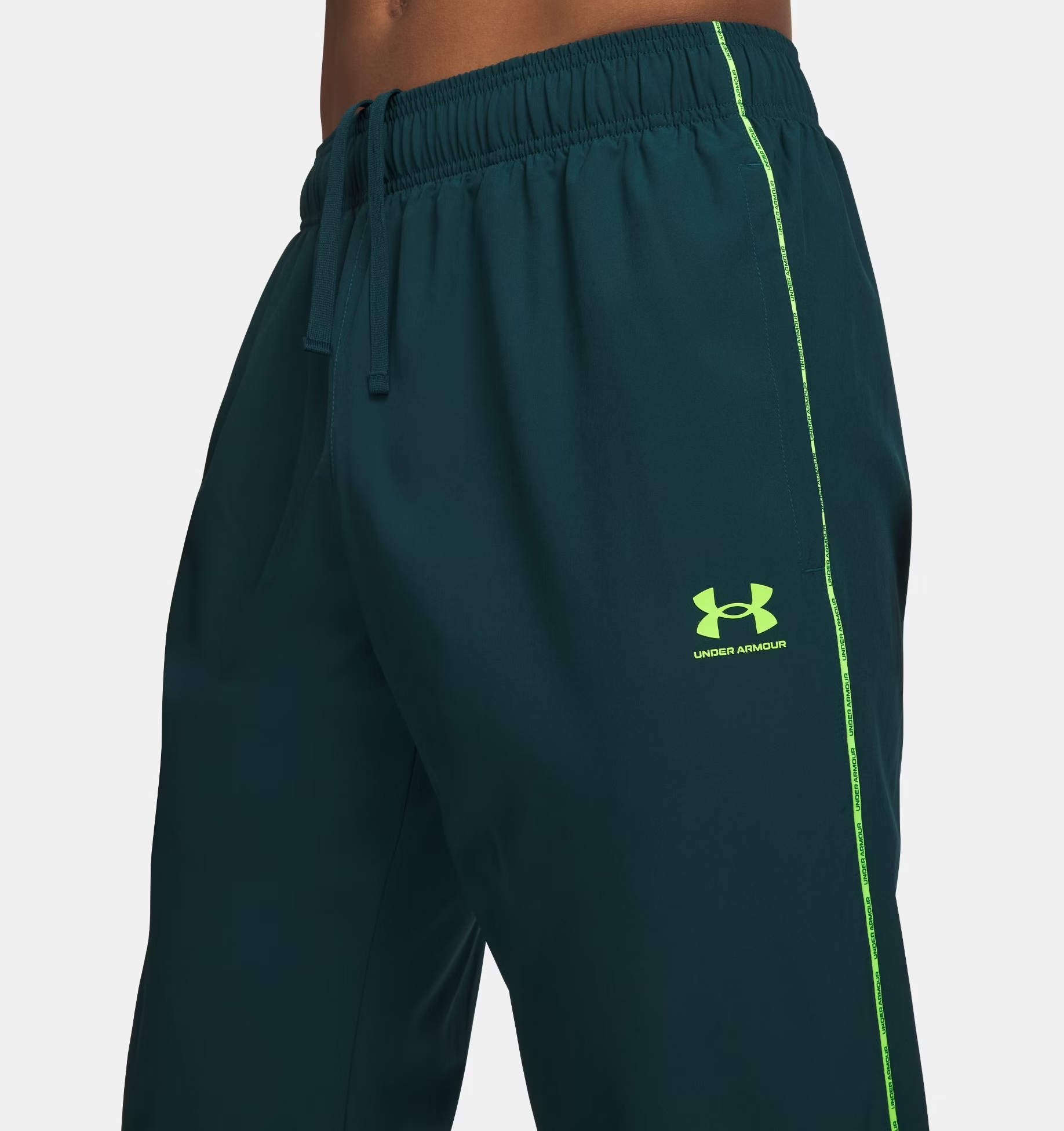 Under Armour Challenger Pro Traningspak 6004054 - 002