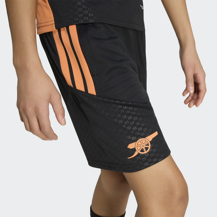 Adidas ARSENAL FC TRAINING SHORT JUNIOR TIRO 2026/2027 - KC2414