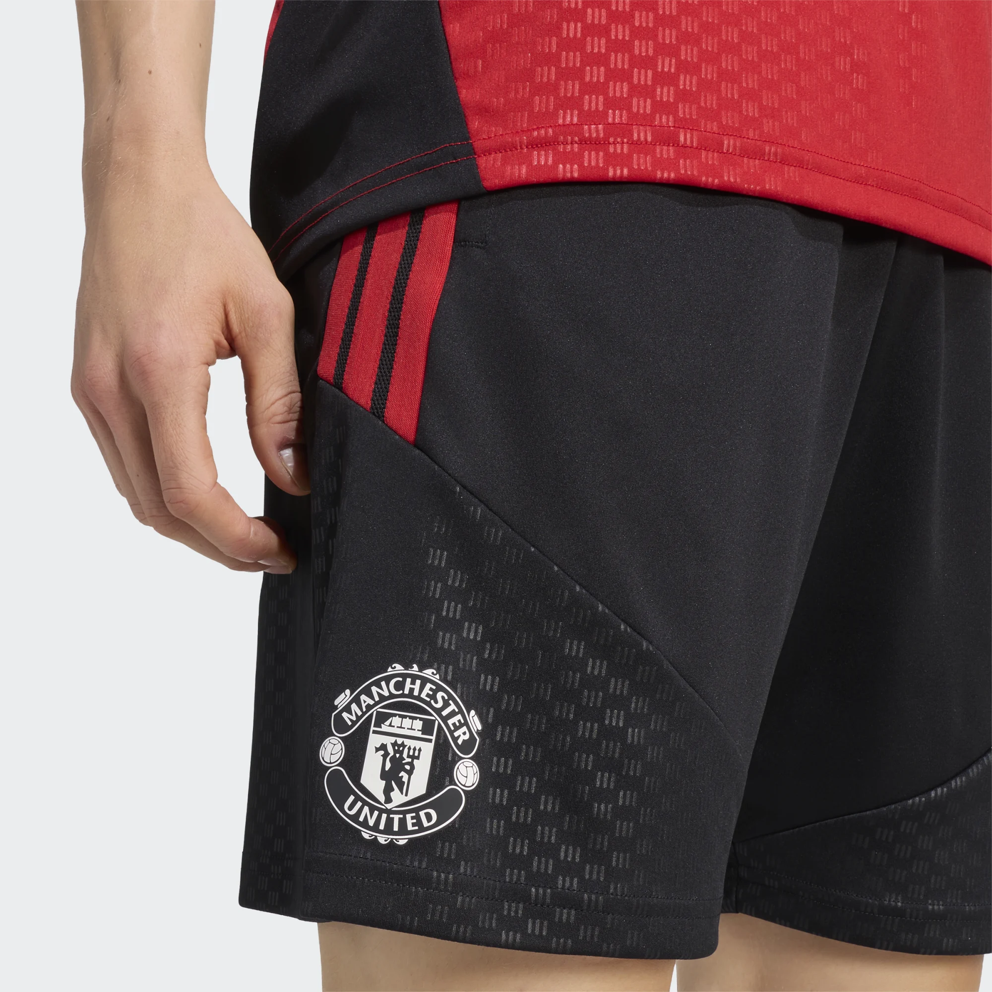 Adidas Manchester United Training short 2026-2027 KC4880