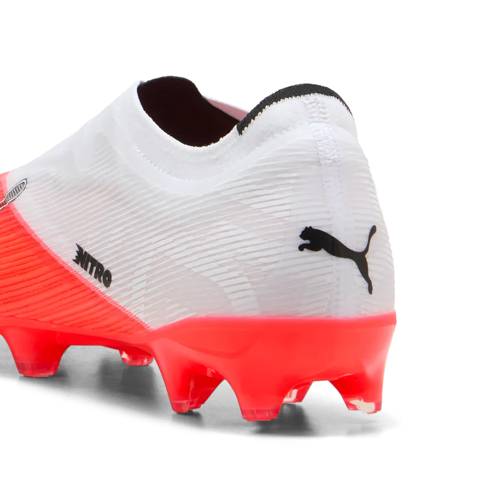 Puma Ultra Nitro 7 Match Laceless voetbalschoenen - 109141-01