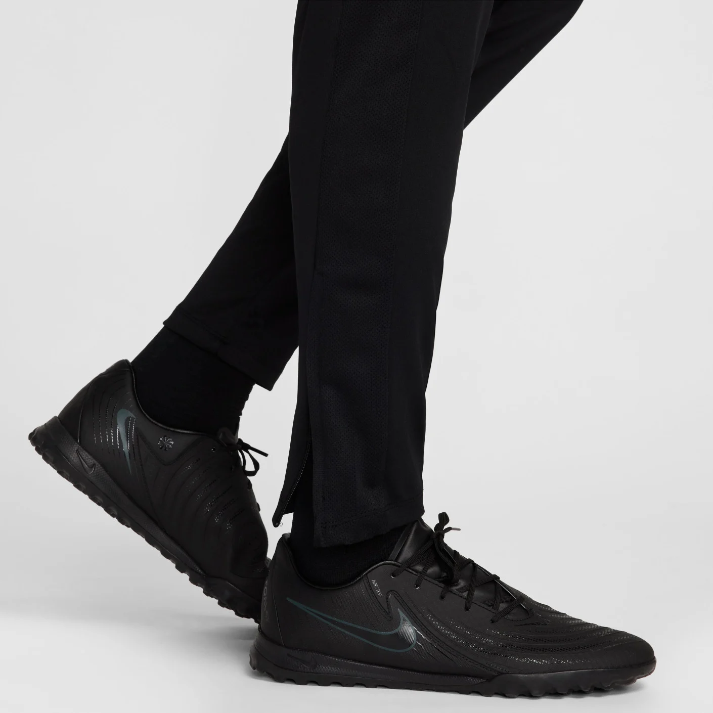 Nike Academy 25 Trainingsbroek SR INCL. Tigers Roermond LOGO - FZ9805-010