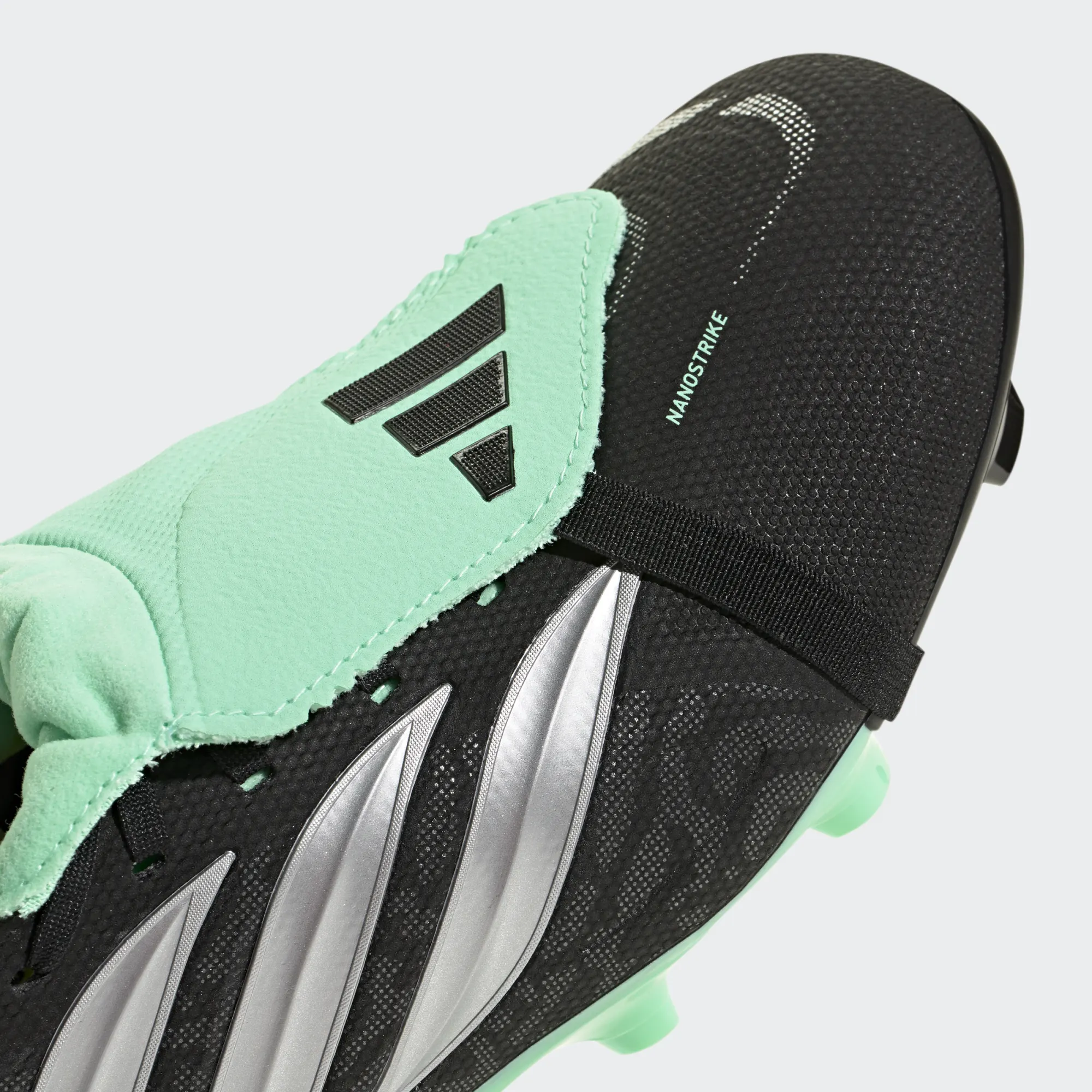 Adidas Predator League FT FG Voetbalschoenen -JP6273