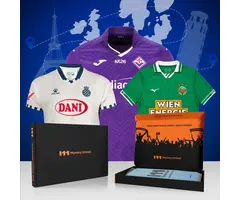 mystery united Mystery Box - maat 140/146 - Mystery United - Voetbalshirts -