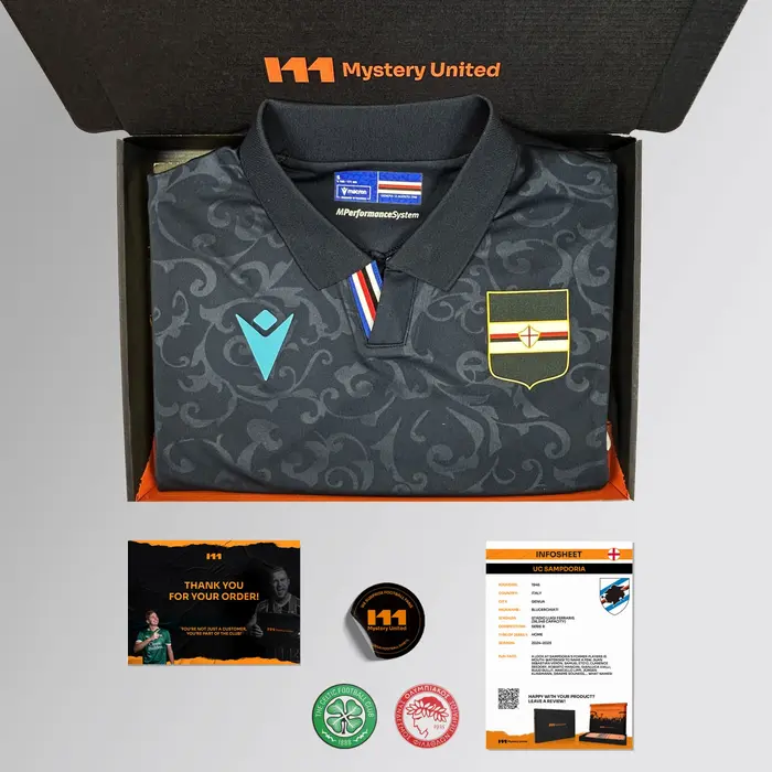 mystery united Mystery Box - maat 152/158 - Mystery United - Voetbalshirts -