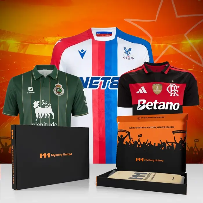 mystery united Mystery Box - maat 152/158 - Mystery United - Voetbalshirts -