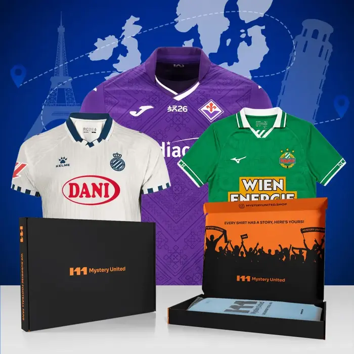 mystery united Mystery Box - maat 152/158 - Mystery United - Voetbalshirts -