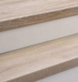 Traprenovatie PVC Double Smoked Oak 305