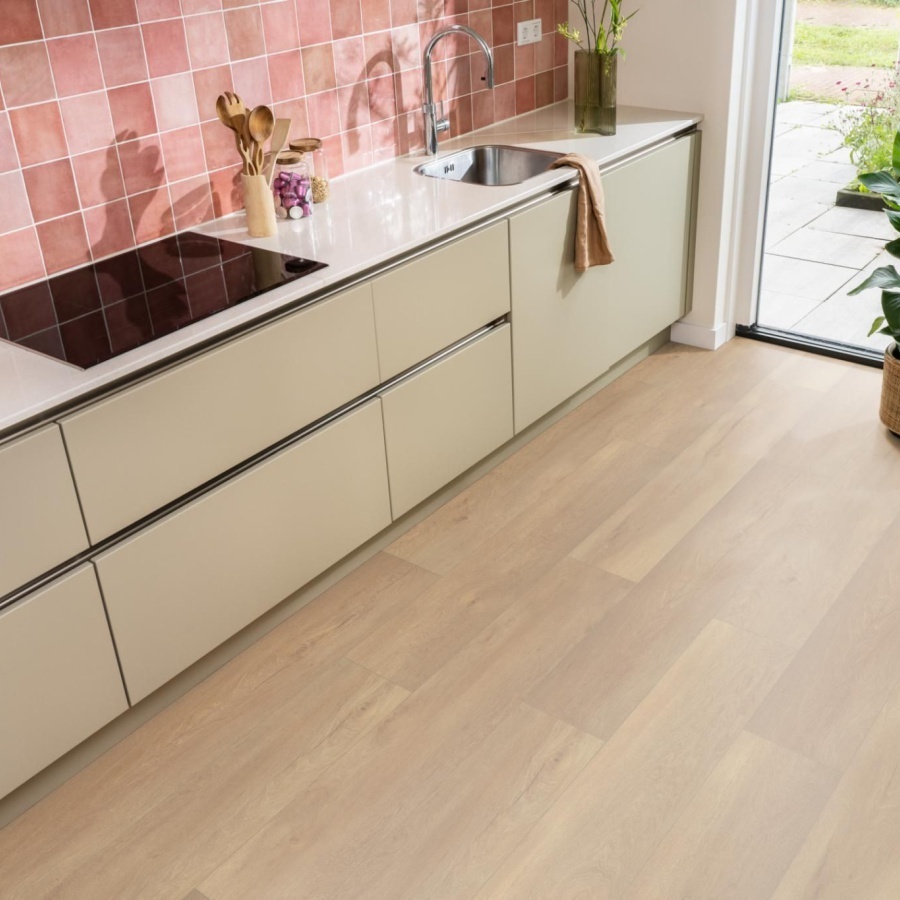 Ambiant Saarland Honing Eiken  8104