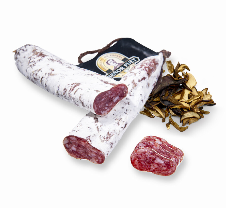 Spaanse gedroogde fuet met eekhoorntjesbrood (Per 5 stuks)