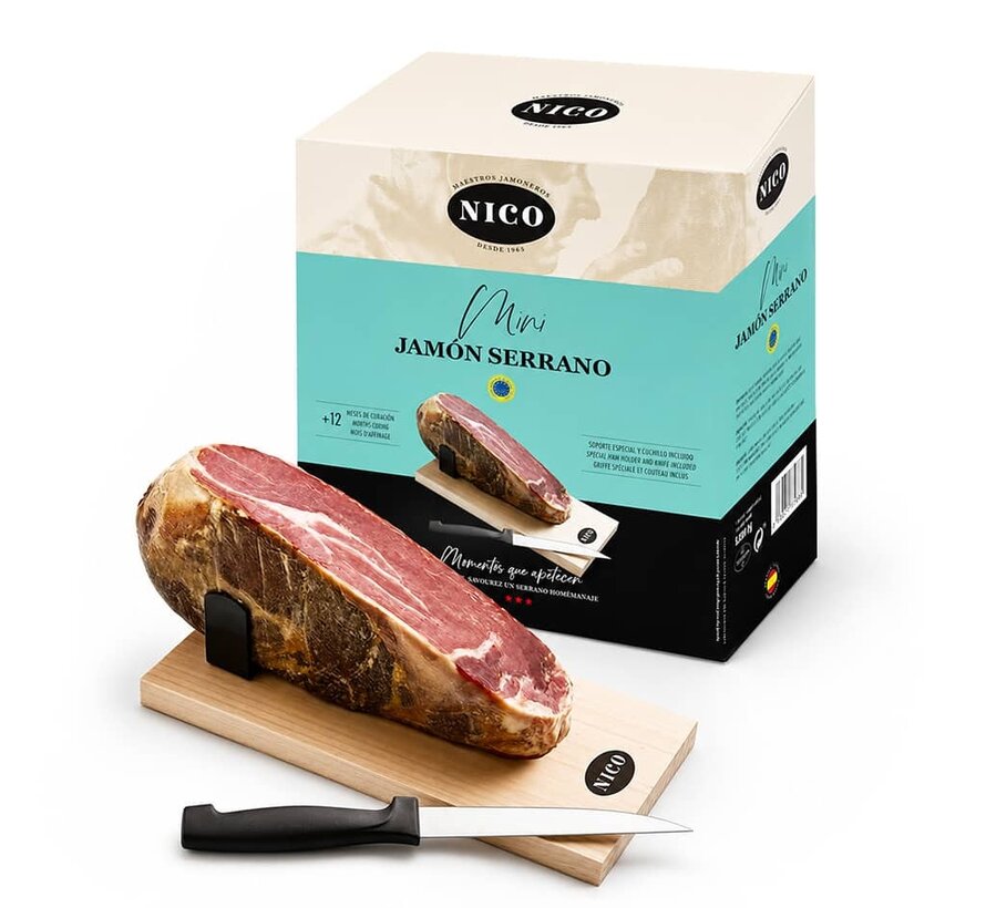 Mini Seranoham Bodega 1 kilo met standaard en mes (Per stuk)