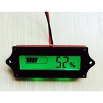 Accu Capaciteitsmeter, 12 Volt met groen verlicht LCD display