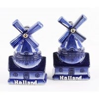 Matix Salt and pepper set Delft blue mill