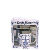 Typisch Hollands Mug with spoon and saucer Holland Delft blue