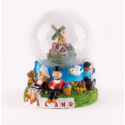 Matix Water globe Dutch couple 7 cm