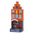 Typisch Hollands Magnet facade house Clog shop Holland
