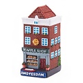 Typisch Hollands Geveluisje Waffle shop Amsterdam