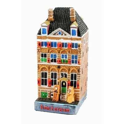 Typisch Hollands Facade house attlier 12 cm