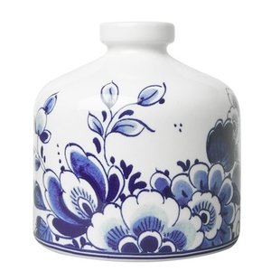 Heinen Delfts blauw Vase around flower decoration.