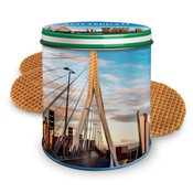 Stroopwafels (Typisch Hollands) Canned stroopwafels - Rotterdam - skyline