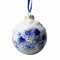 Heinen Delftware Delft blue decorated Christmas bauble (snow)