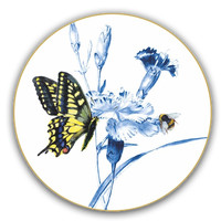 Heinen Delfts blauw Wall plate butterfly and bee on carnation branch 15.5 cm