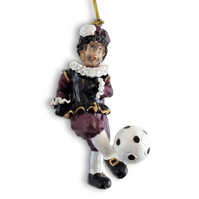 Typisch Hollands Piet mit Fußball rußwischen