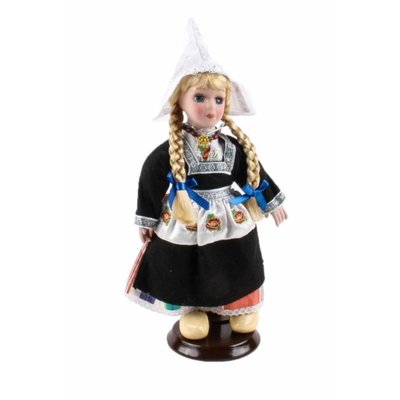 Typisch Hollands Pop in traditionele kleding (zwart) 20cm